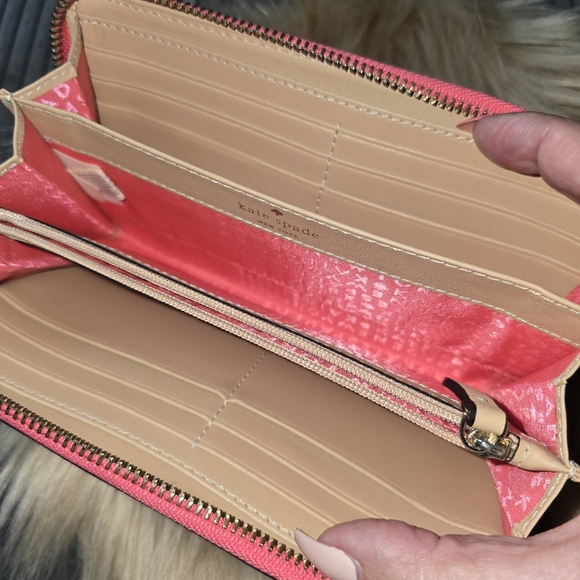 Euc Kate Spade Coral Wallet Zip Large - Picture 3 of 3